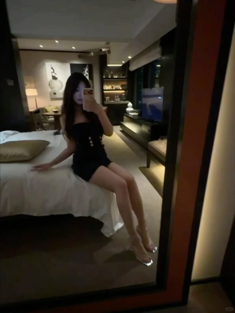 城市生活人物配图